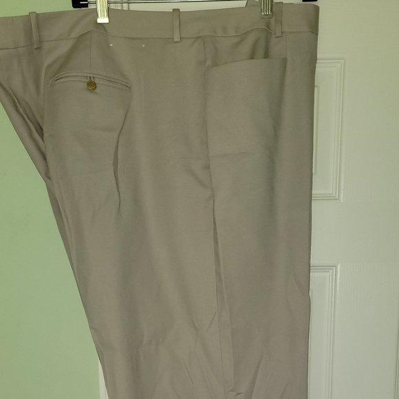 Plus & Tall Calvin Klein Khaki Colored Pantsuit with zipper detail - Picture 3 of 3